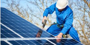 Installation Maintenance Panneaux Solaires Photovoltaïques à Farinole